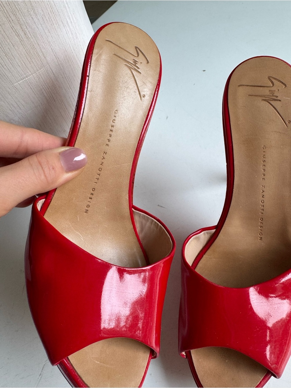 Giuseppe Zanotti Design Red Patent Leather Peep-Toe Mules – Size 38.5 - Picture 3 of 12
